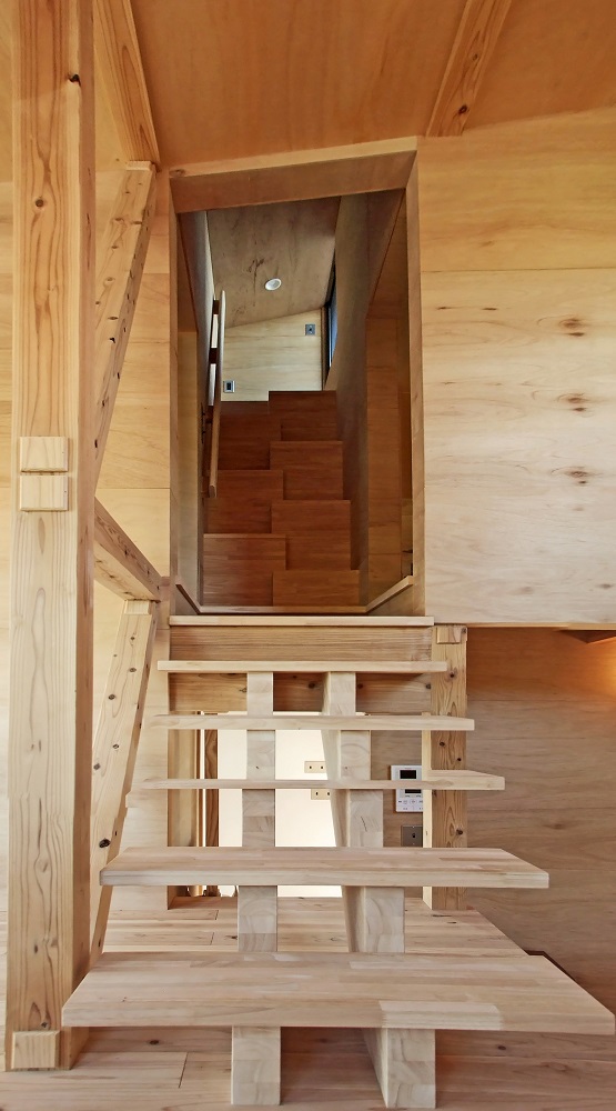 WoodBoxT28